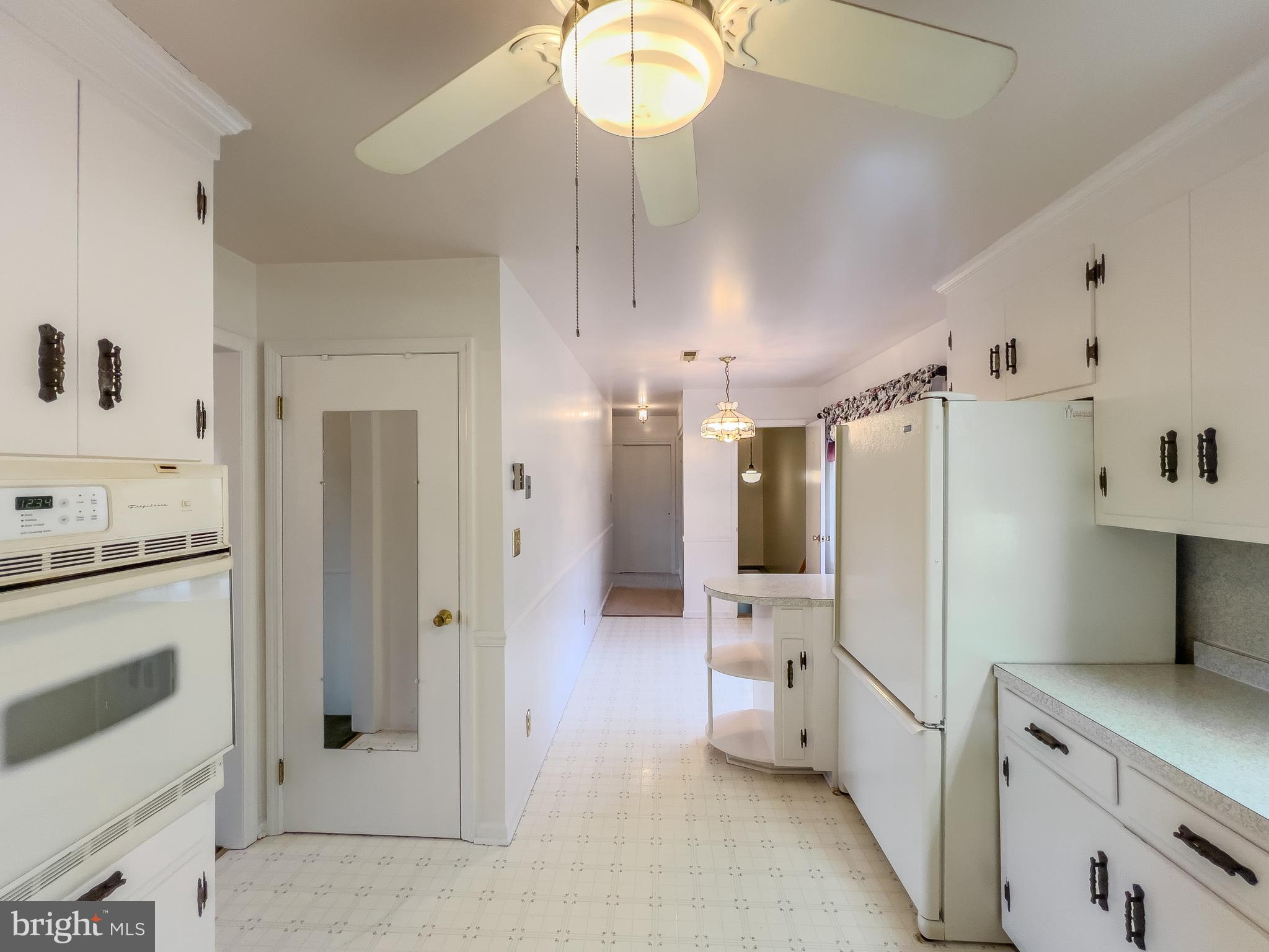 194 Red Hill Road Orange, VA 22960 - Photo 11 of 50 Kitchen