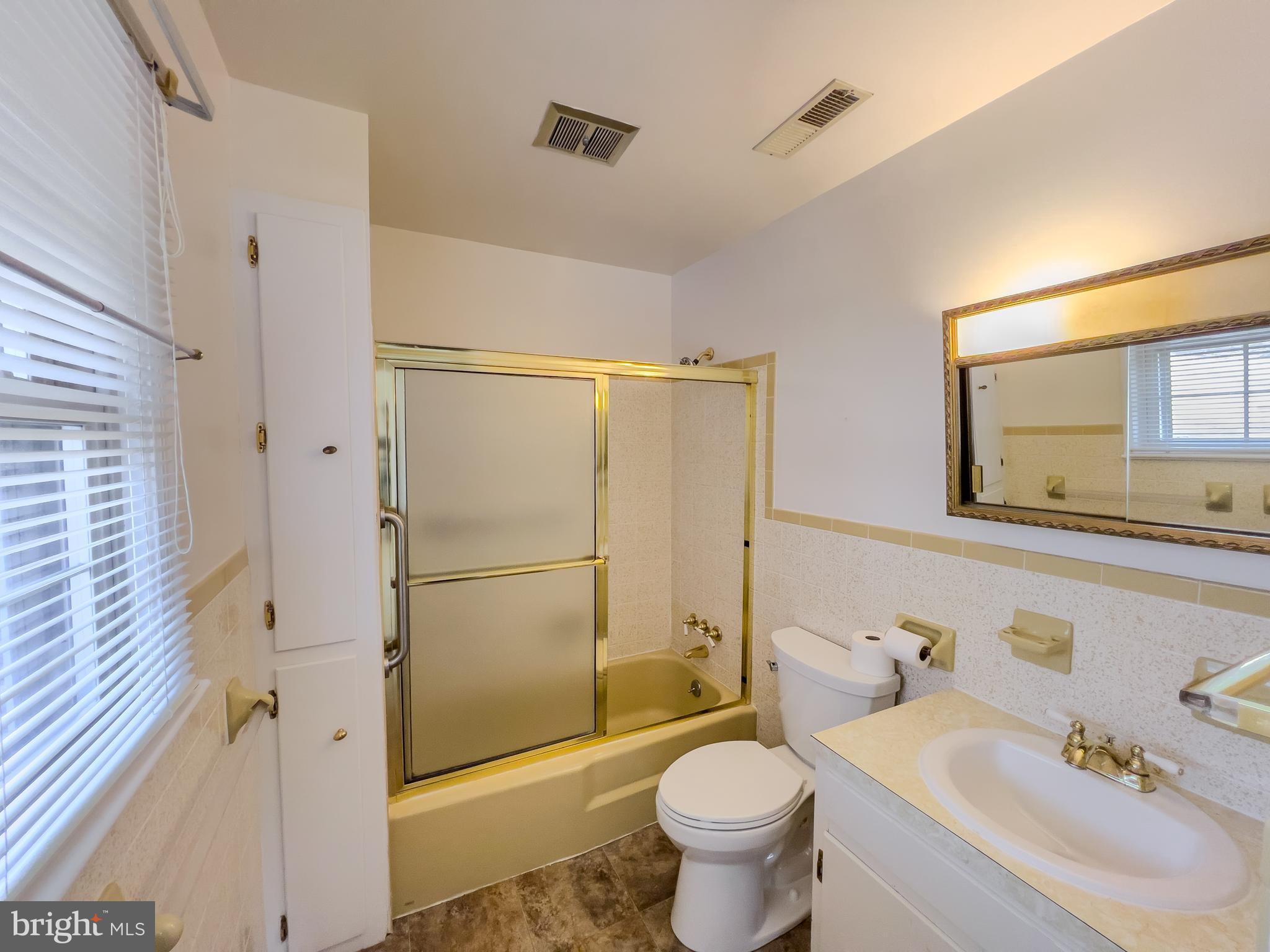 194 Red Hill Road Orange, VA 22960 - Photo 27 of 50 Master bath