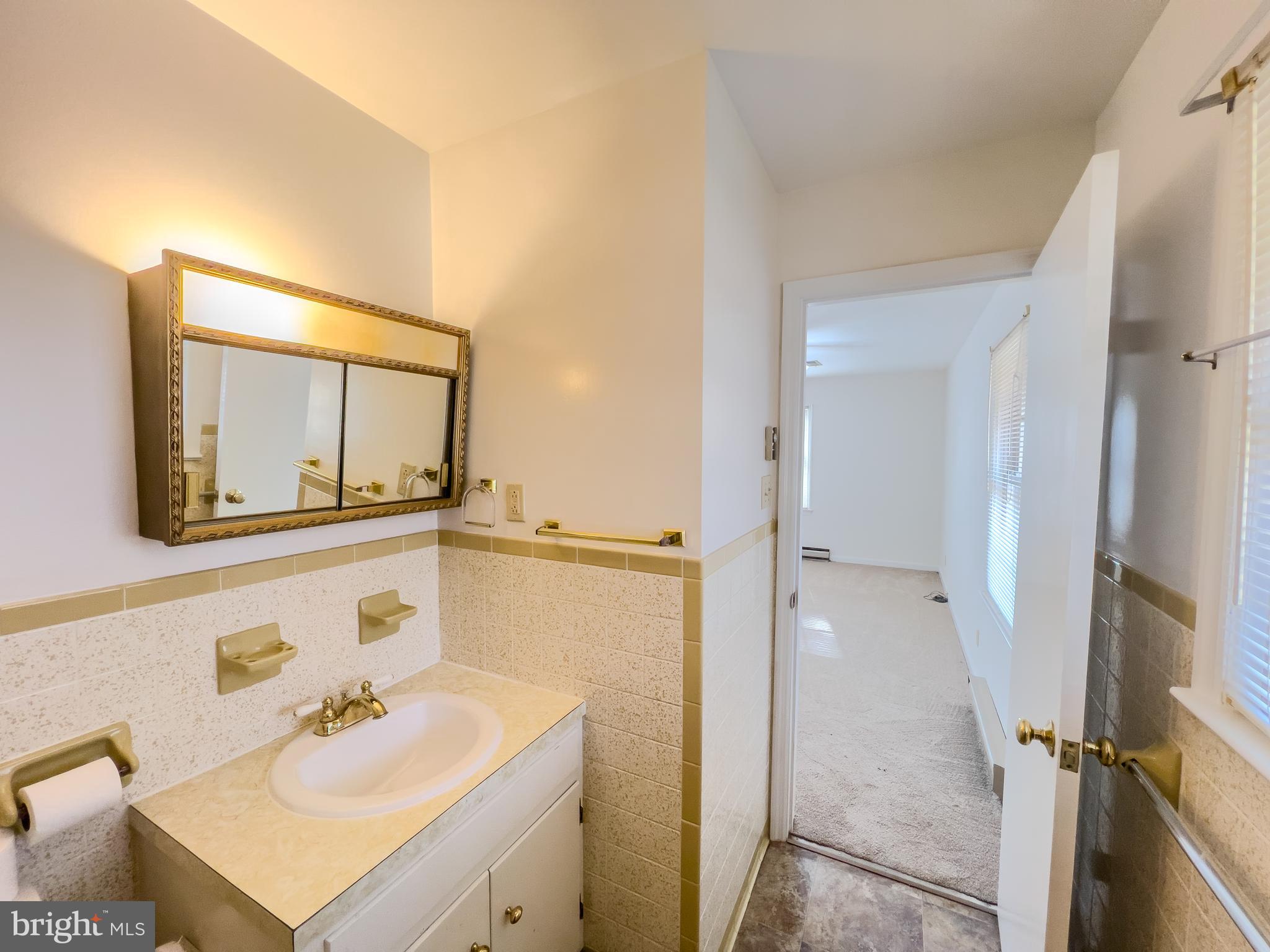 194 Red Hill Road Orange, VA 22960 - Photo 28 of 50 Full bath