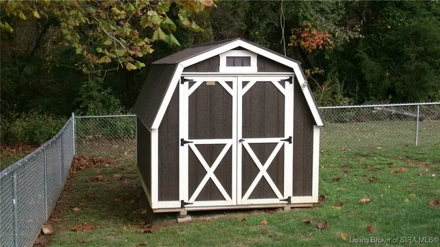 $214,750 | 129 Broadmoor Avenue, Charlestown, IN 47111