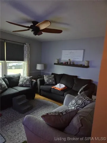 $214,750 | 129 Broadmoor Avenue, Charlestown, IN 47111