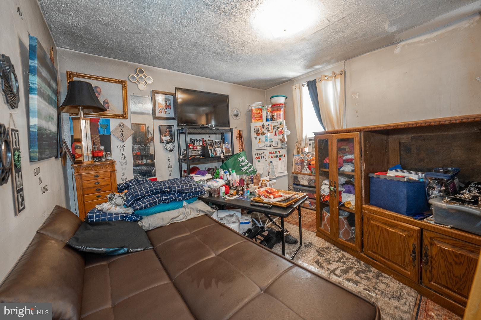 7027 Clinton Road Upper Darby, PA 19082 - Photo 18 of 35