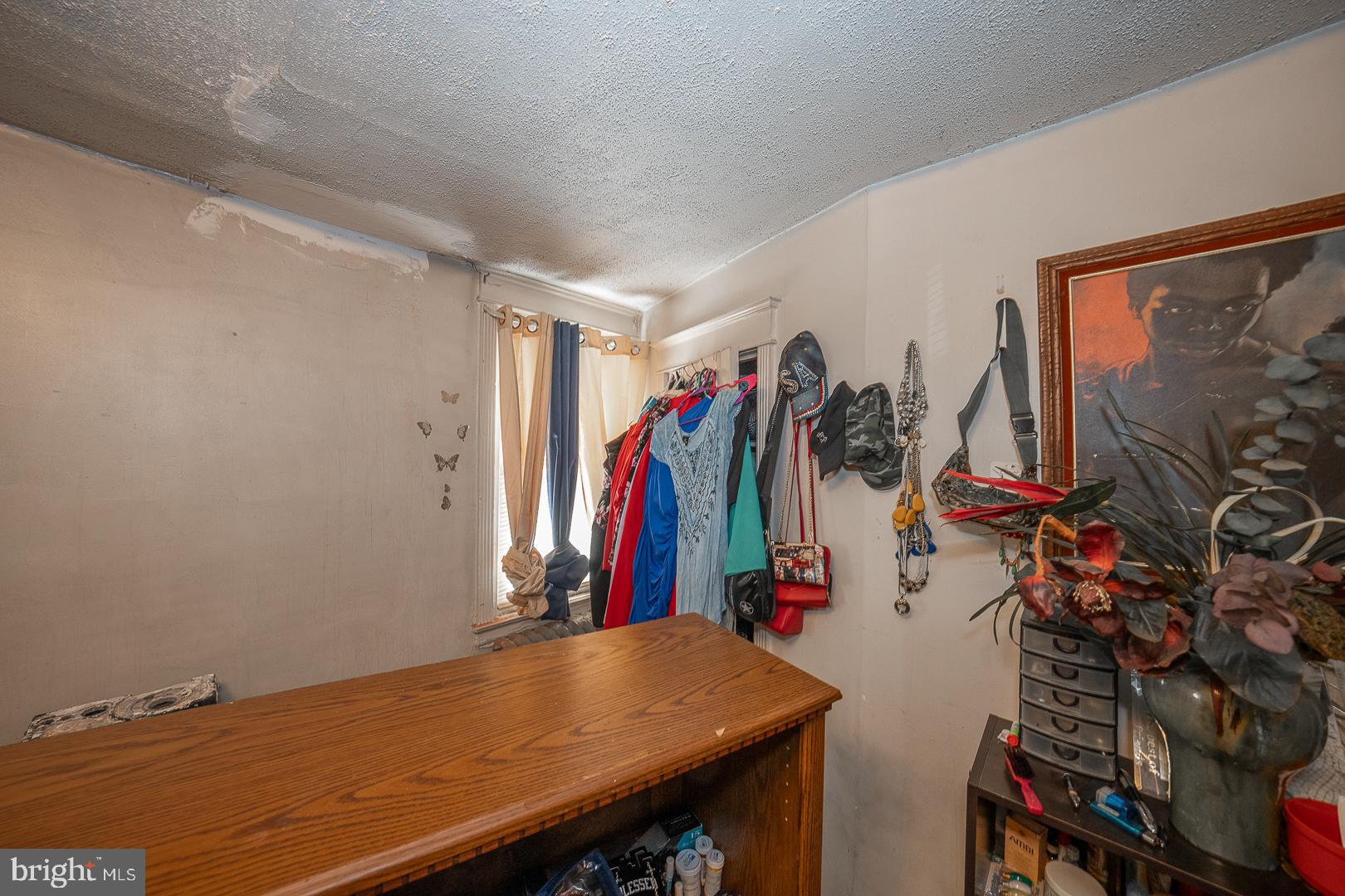 7027 Clinton Road Upper Darby, PA 19082 - Photo 20 of 35