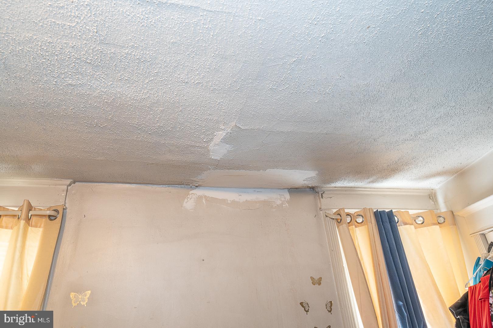 7027 Clinton Road Upper Darby, PA 19082 - Photo 21 of 35