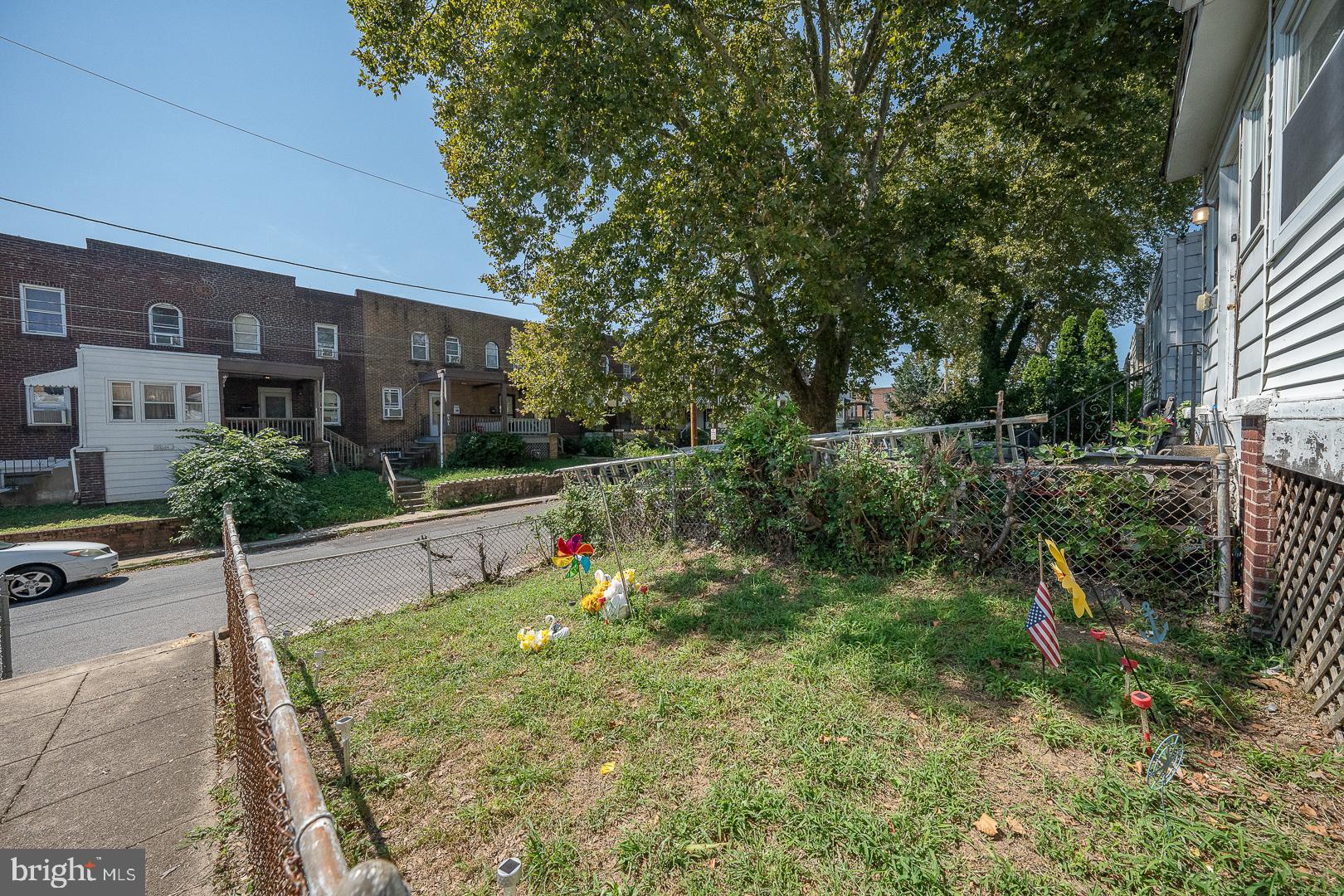 7027 Clinton Road Upper Darby, PA 19082 - Photo 34 of 35