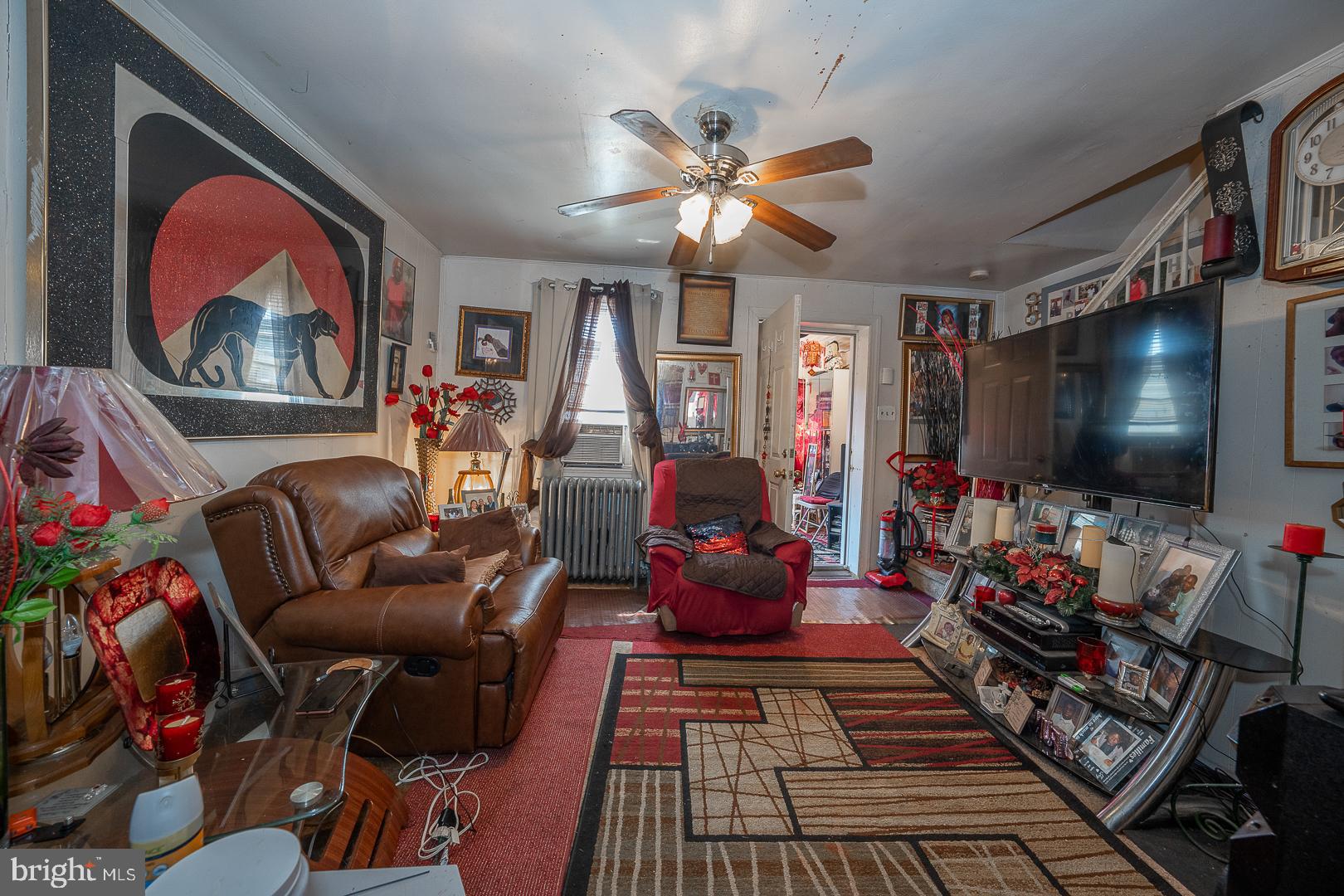 7027 Clinton Road Upper Darby, PA 19082 - Photo 8 of 35