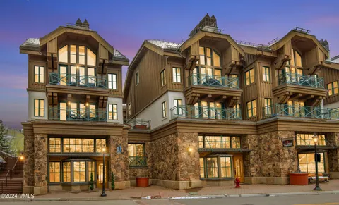 a view of a garage with an oven