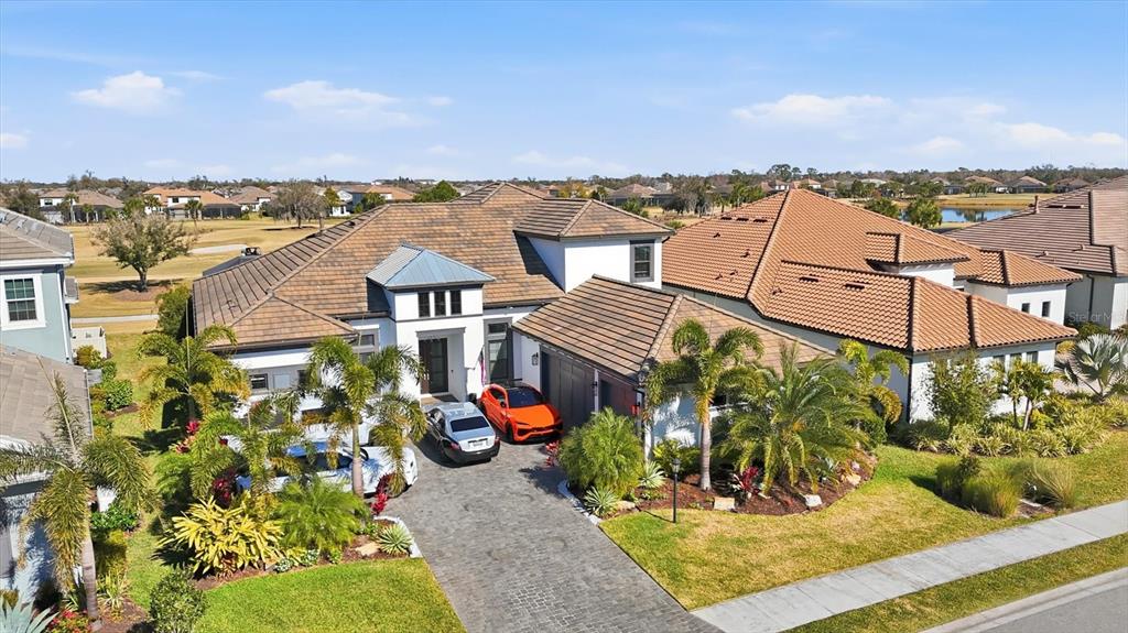 15013 Montello Way Bradenton, FL 34211 - Photo 8 of 100