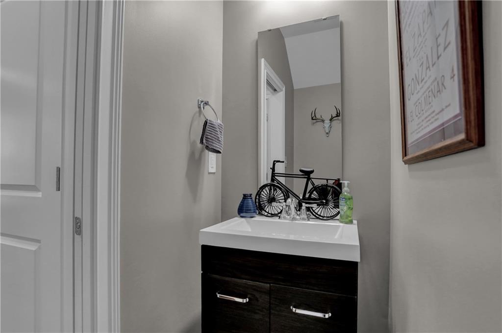 935 North Rural Street Indianapolis, IN 46201 - Photo 15 of 28 Gallery Image 15