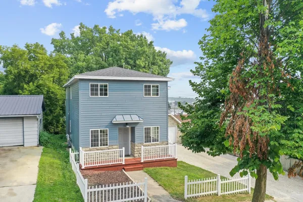 $234,900 | 405 Ellis Street, Kewaunee, WI 54216