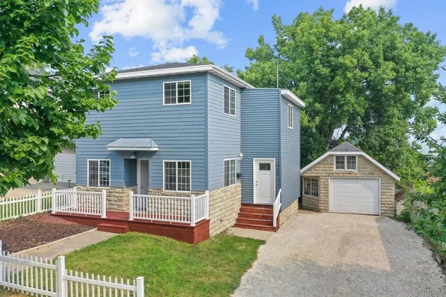 $234,900 | 405 Ellis Street, Kewaunee, WI 54216