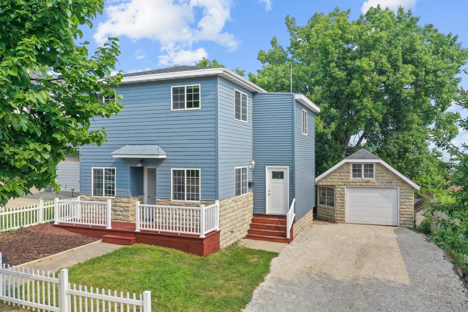 405 Ellis Street Kewaunee, WI 54216 - Photo 2 of 42