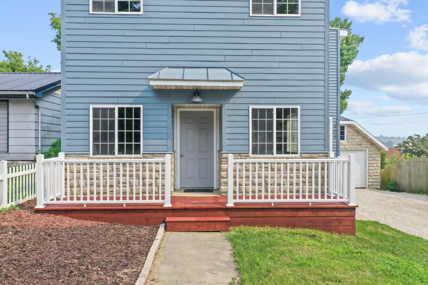 405 Ellis Street Kewaunee, WI 54216 - Photo 3 of 42