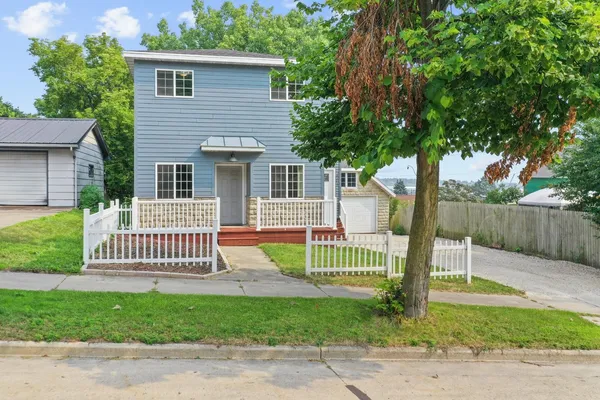 $234,900 | 405 Ellis Street, Kewaunee, WI 54216