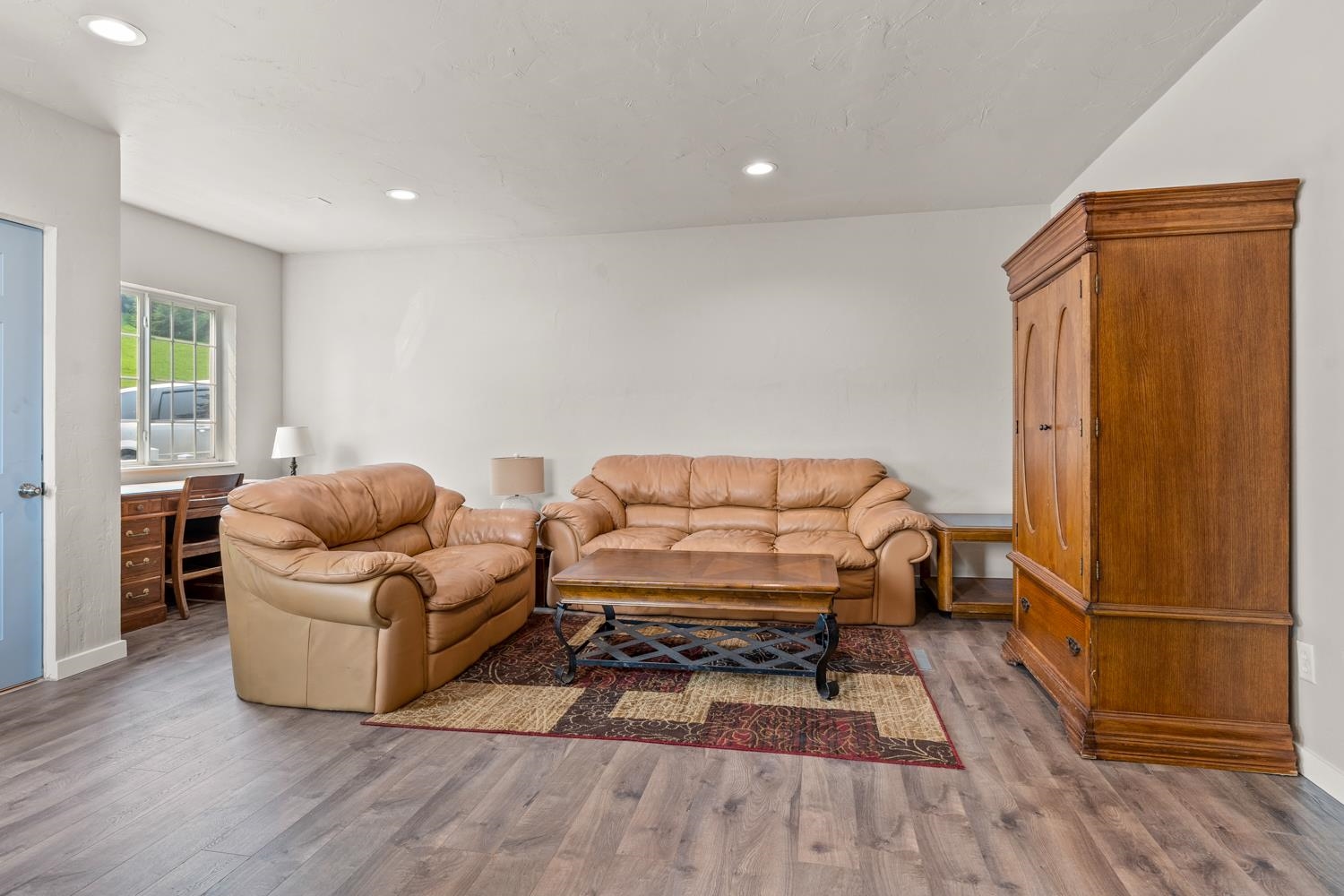 405 Ellis Street Kewaunee, WI 54216 - Photo 5 of 42