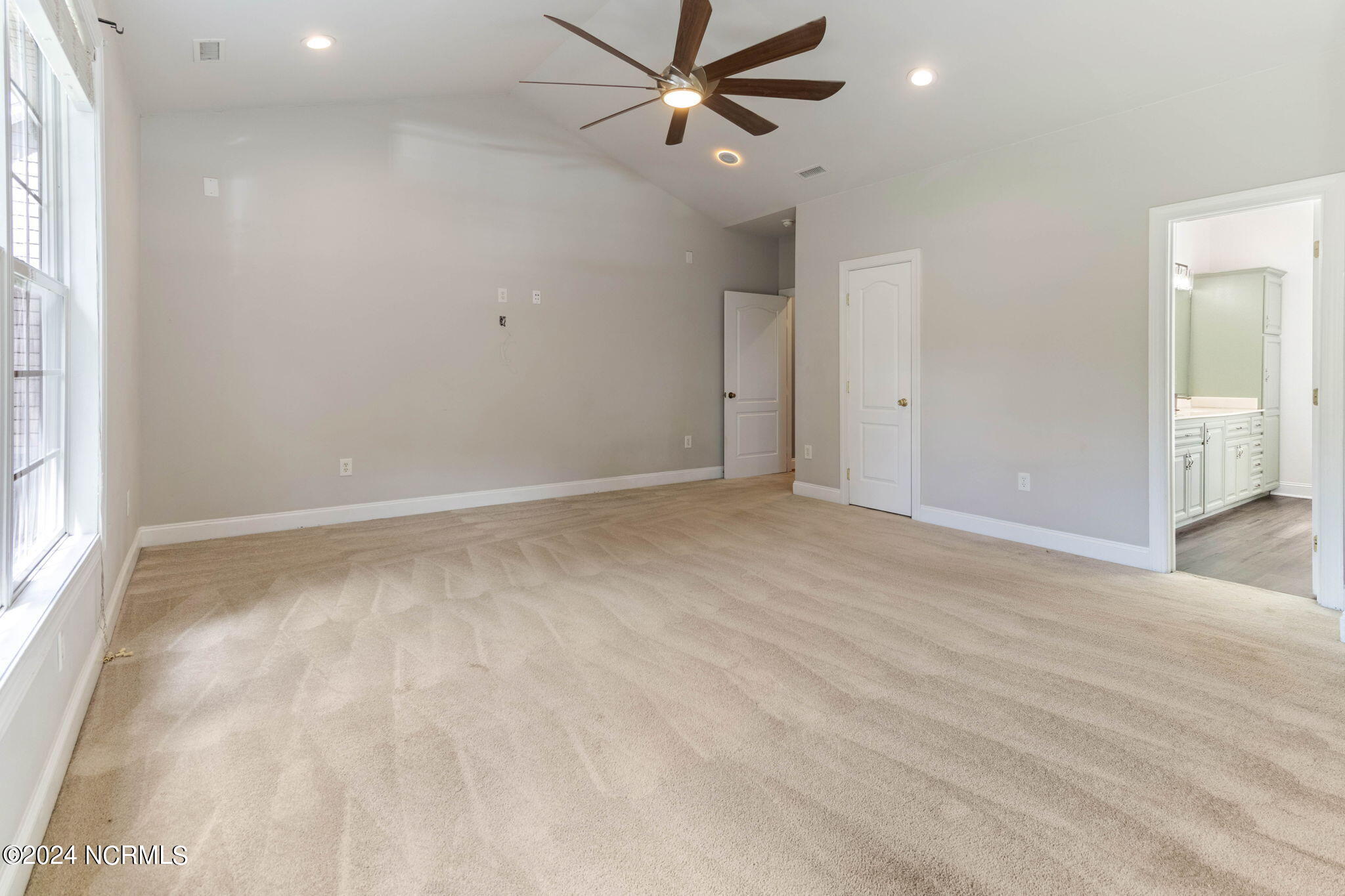 182 Old Folkstone Road Holly Ridge, NC 28445 - Photo 23 of 34 34-web-or-mls-IMG_5852