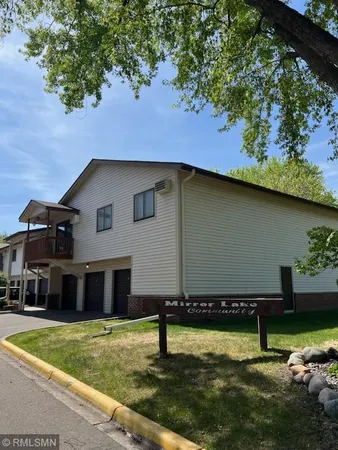 $135,000 | 4004 Foss Road, Unit 102, St. Anthony, MN 55421
