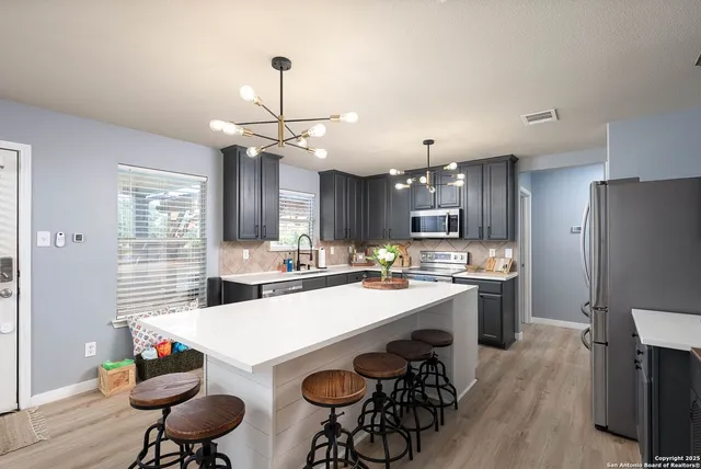 $4,200 | 9811 Magnolia, San Antonio, TX 78251