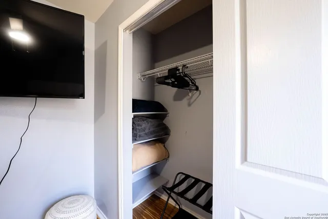 $4,200 | 9811 Magnolia, San Antonio, TX 78251