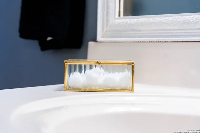 $4,200 | 9811 Magnolia, San Antonio, TX 78251