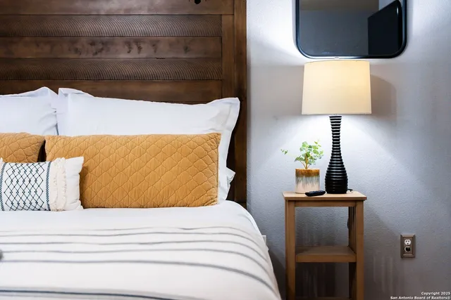 $4,200 | 9811 Magnolia, San Antonio, TX 78251