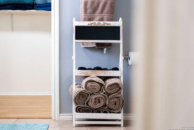 $4,200 | 9811 Magnolia, San Antonio, TX 78251