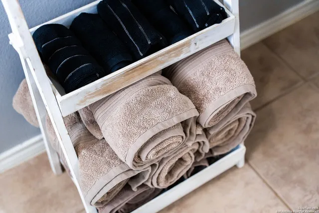 $4,200 | 9811 Magnolia, San Antonio, TX 78251