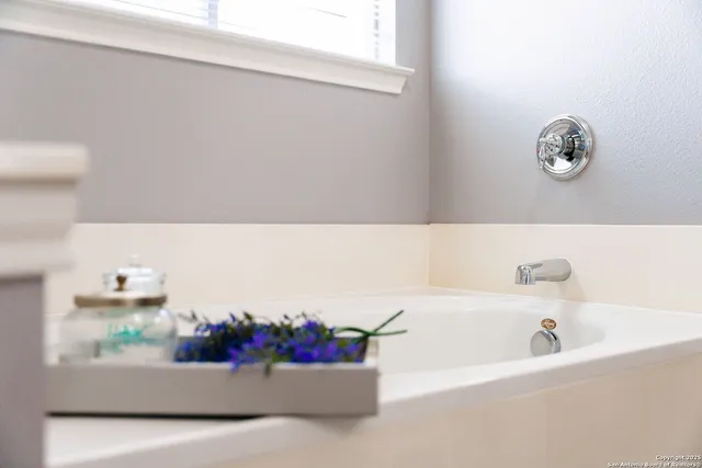 $4,200 | 9811 Magnolia, San Antonio, TX 78251