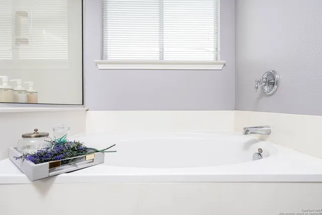 $4,200 | 9811 Magnolia, San Antonio, TX 78251