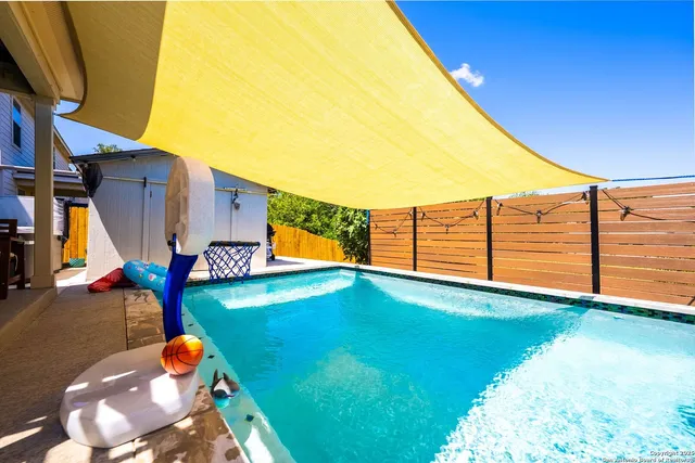 $4,200 | 9811 Magnolia, San Antonio, TX 78251