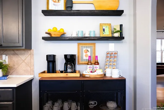 $4,200 | 9811 Magnolia, San Antonio, TX 78251