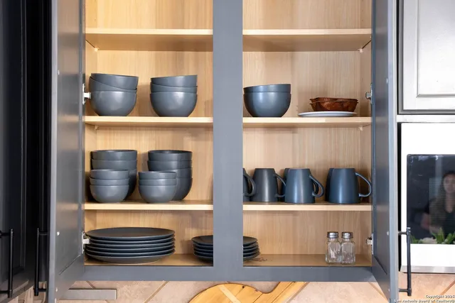 $4,200 | 9811 Magnolia, San Antonio, TX 78251