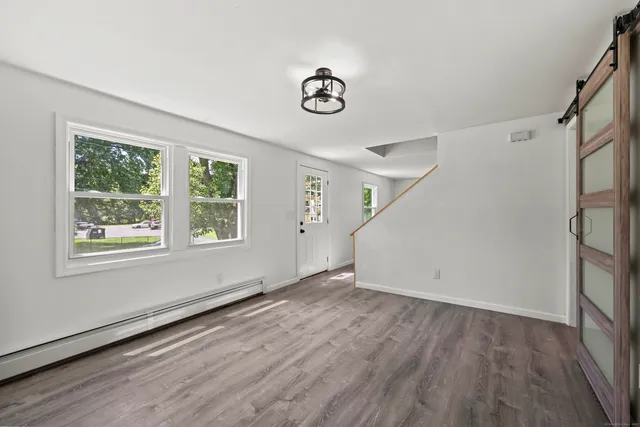 $285,000 | 50 Mansfield Street, Hartford, CT 06112