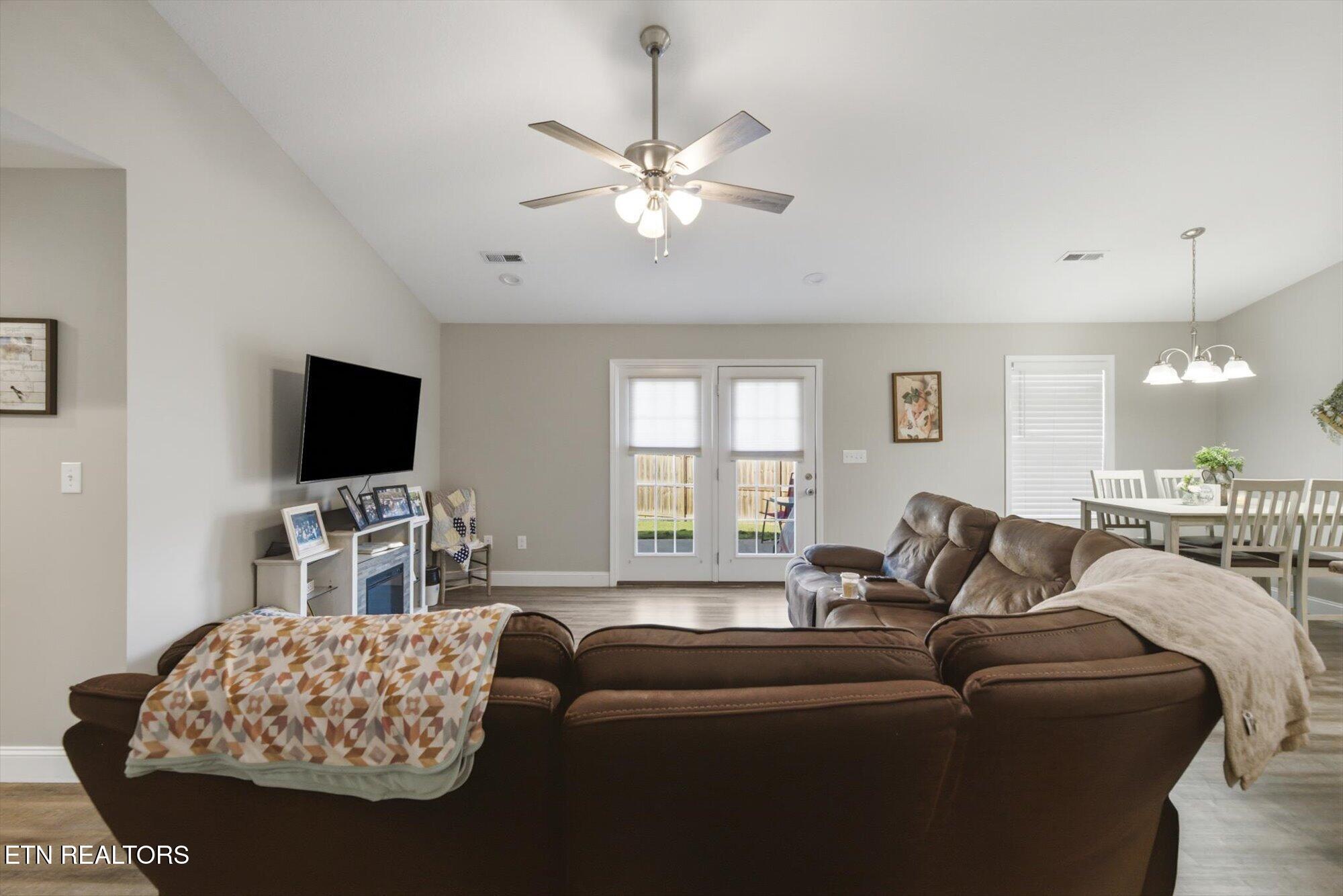 583 Monroe Road Maynardville, TN 37807 - Photo 8 of 23 08-583-Monroe-Rd-Maynardville-TN-8