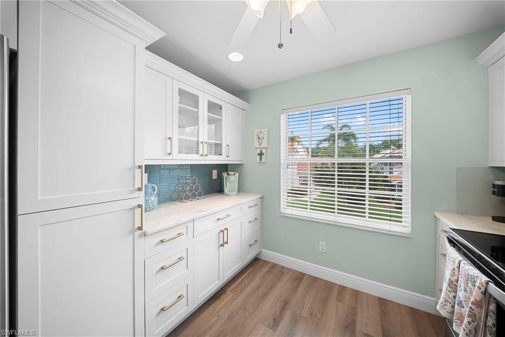 565 Windsor Square, Unit 202 Naples, FL 34104 - Photo 10 of 31