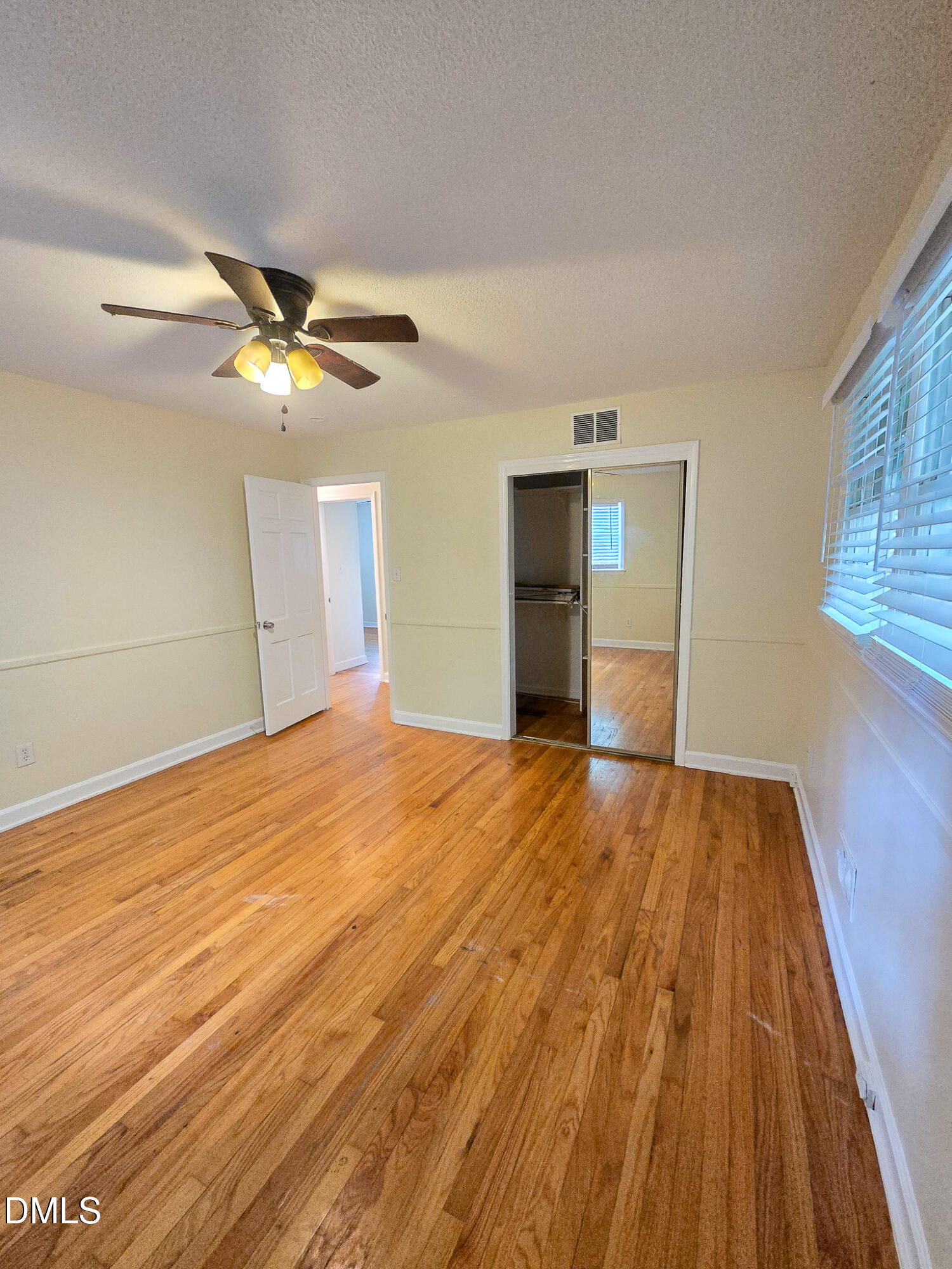 4914 Oak Park Road Raleigh, NC 27612 - Photo 24 of 44 20240617_124143