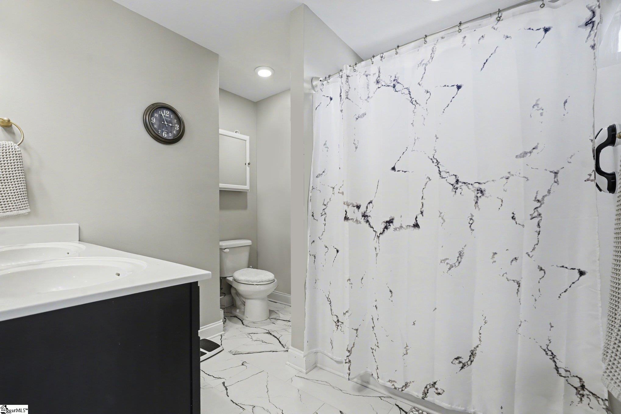 106 Wilbur Street Easley, SC 29640 - Photo 32 of 37