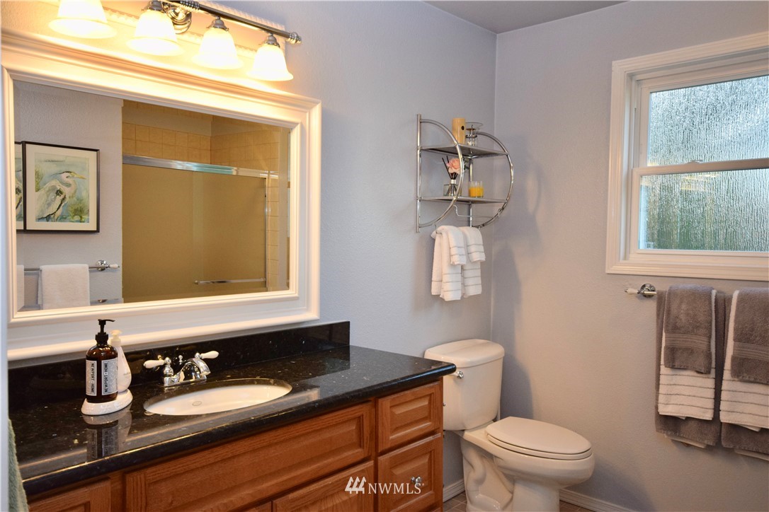 18225 154th Place Southeast Renton, WA 98058 - Photo 20 of 40 Gallery Image 20