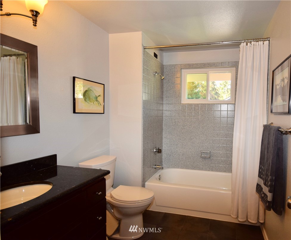 18225 154th Place Southeast Renton, WA 98058 - Photo 27 of 40 Gallery Image 27