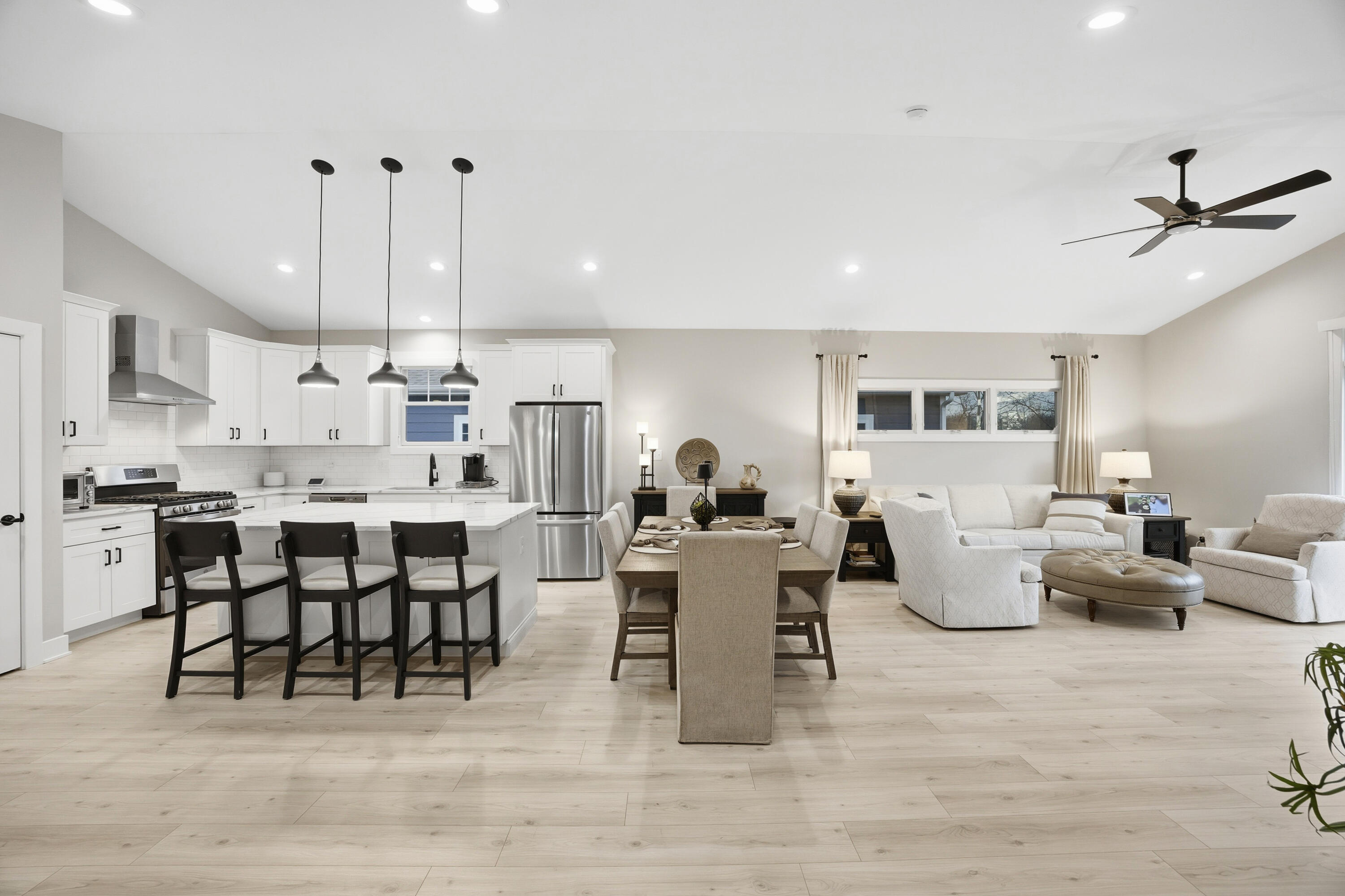 717 Verdano Terrace Crown Point, IN 46307 - Photo 6 of 32 3000x1999