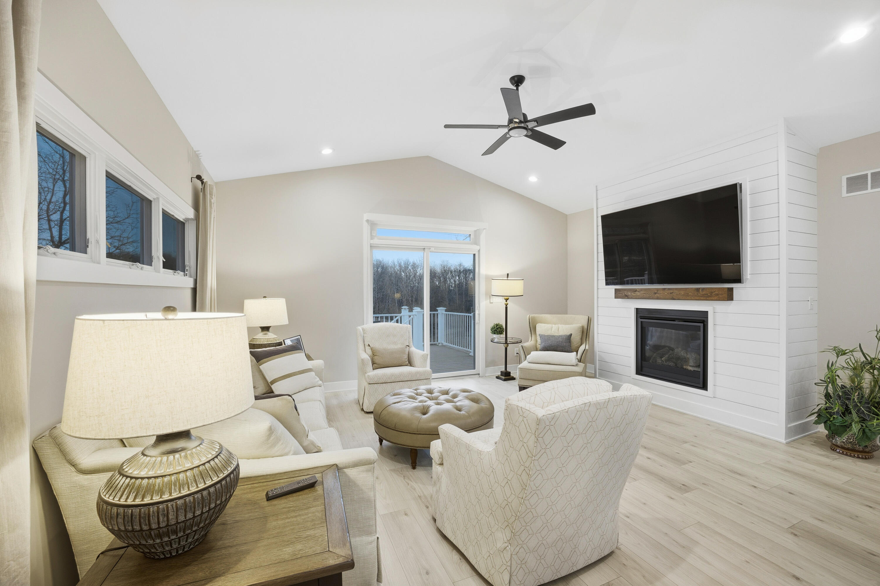 717 Verdano Terrace Crown Point, IN 46307 - Photo 10 of 32 3000x1998