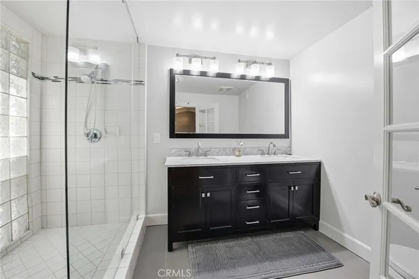 $1,595,000 | 10655 Owensmouth Avenue, Chatsworth, CA 91311