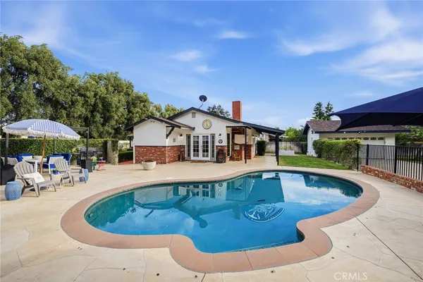 $1,595,000 | 10655 Owensmouth Avenue, Chatsworth, CA 91311