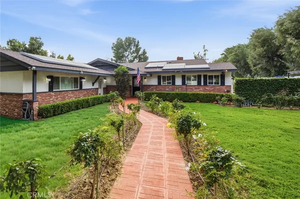 $1,595,000 | 10655 Owensmouth Avenue, Chatsworth, CA 91311