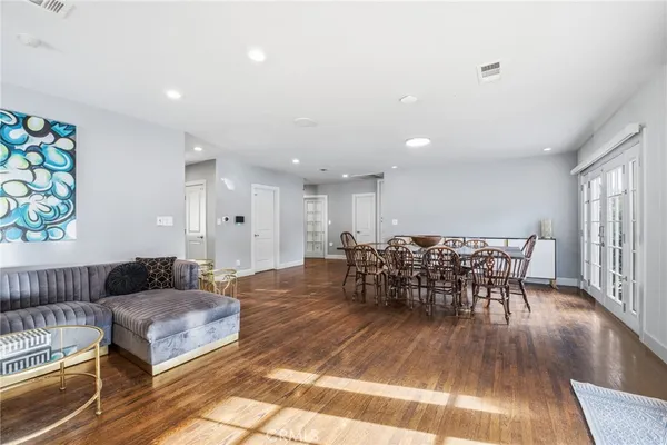 $1,595,000 | 10655 Owensmouth Avenue, Chatsworth, CA 91311