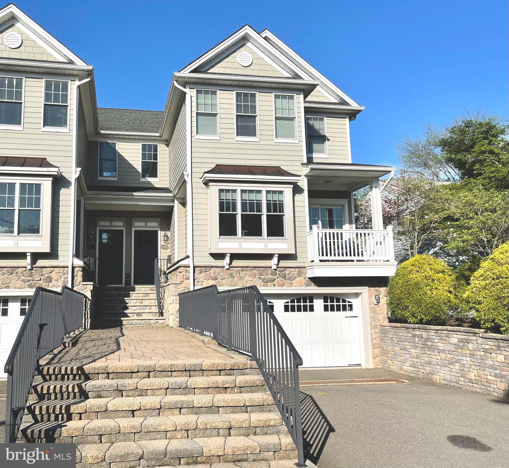 18 Jefferson Road Princeton, NJ 08540 - Photo 1 of 36 In-town Twin