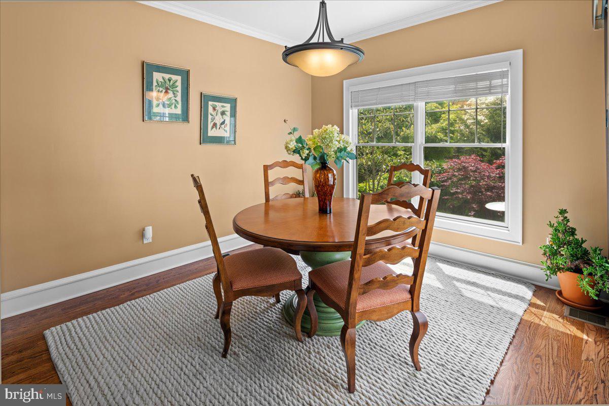 18 Jefferson Road Princeton, NJ 08540 - Photo 6 of 36 Dining room