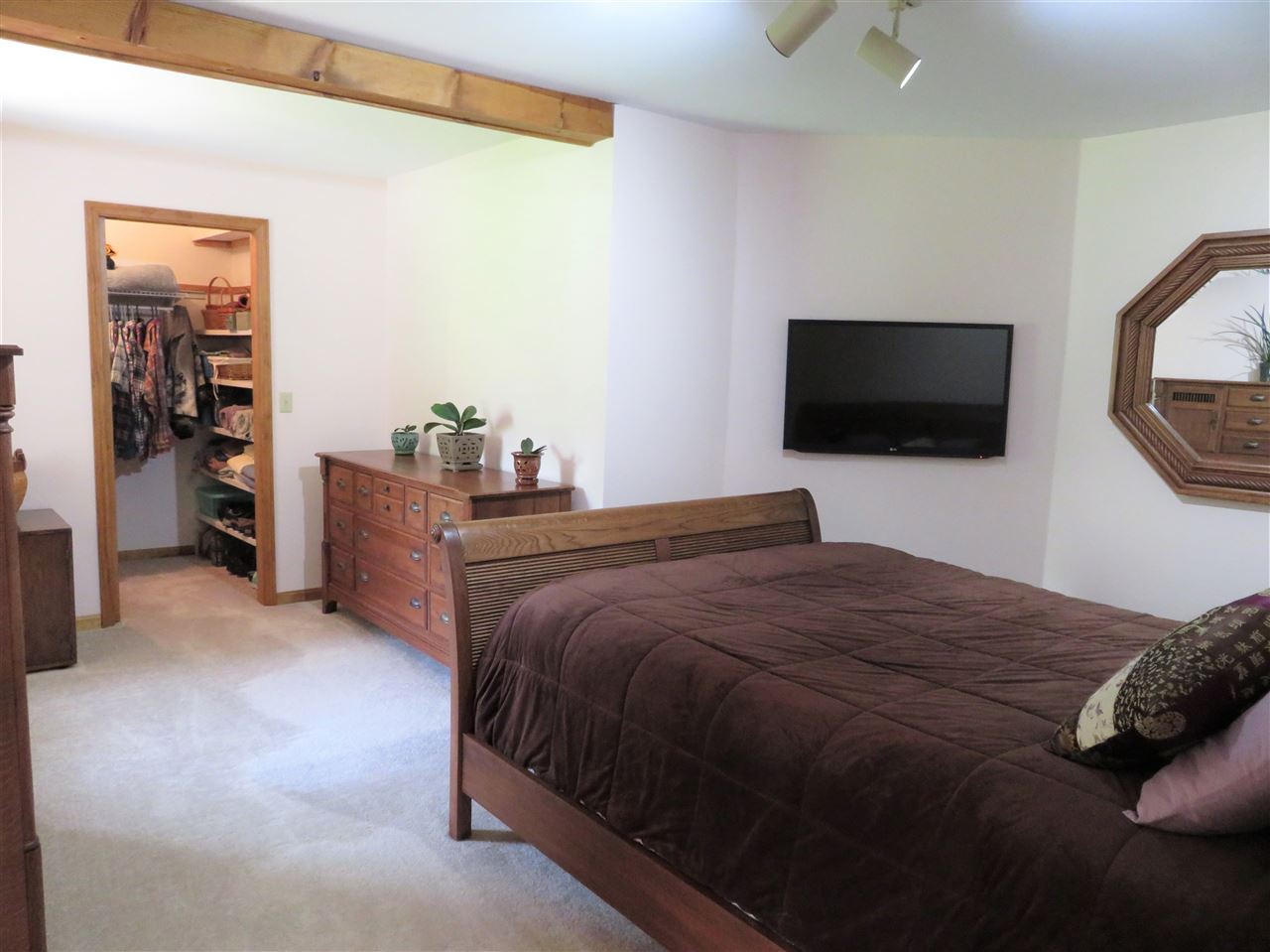 11499 Ruess Road Perry, MI 48872 - Photo 12 of 30