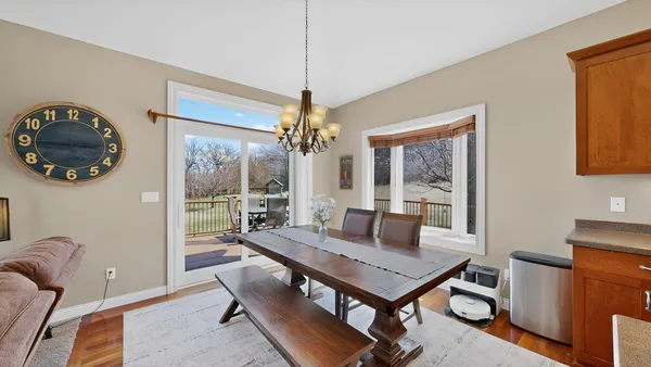 $589,900 | 1442 30th Street Northwest, Austin, MN 55912