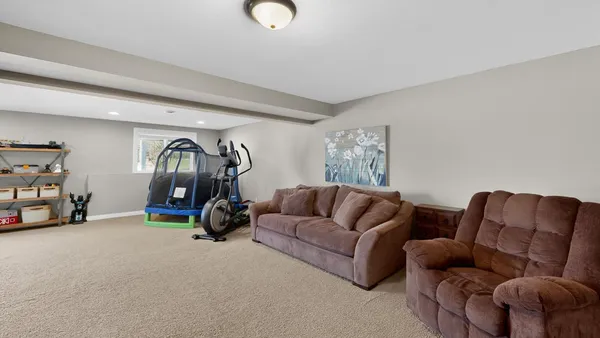 $589,900 | 1442 30th Street Northwest, Austin, MN 55912